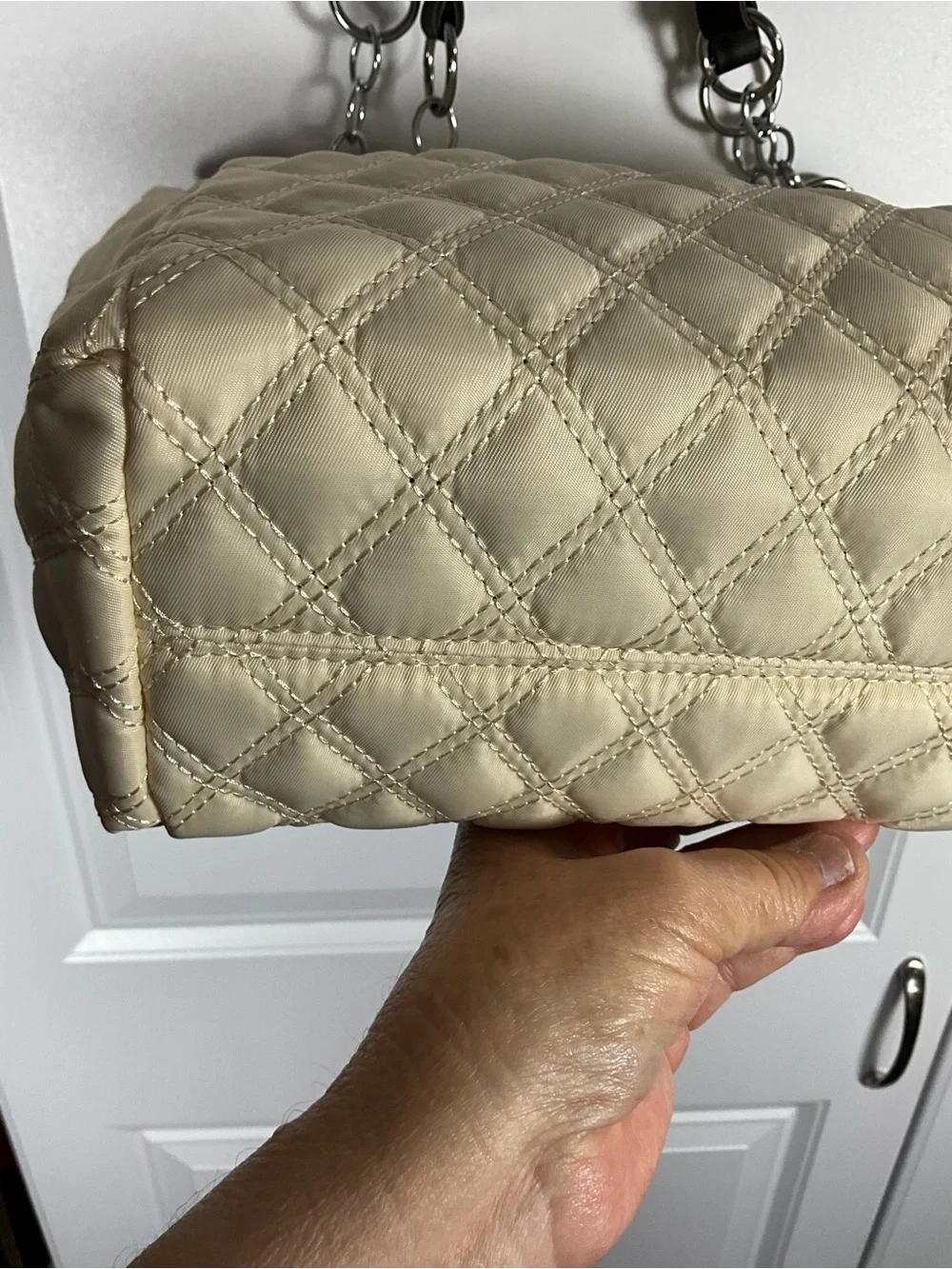 Mikaxiqi & Bags Quilted Cream Shoulder Tote with Chain-Strap Detail